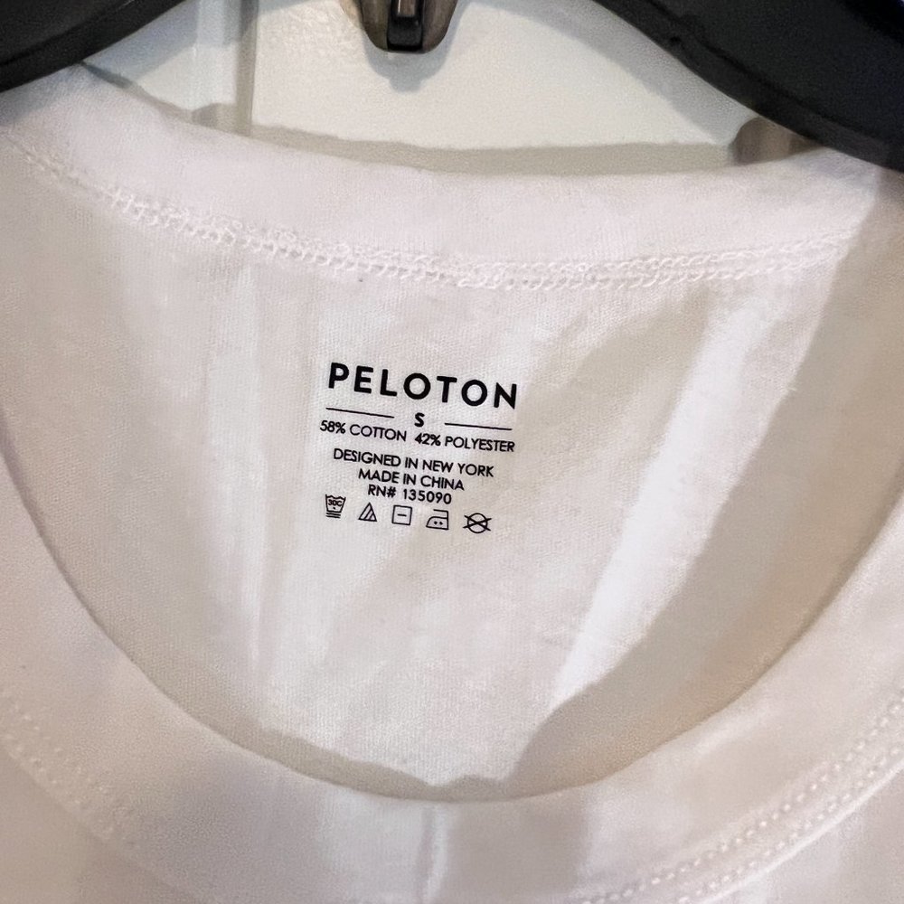 NWT Peloton Tank - Picture 4 of 5